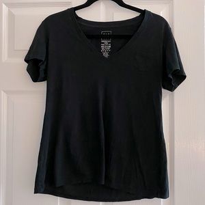 Gap V-Neck T-shirt Black